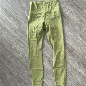 NWOT Lululemon Align High-Rise Pant 25” in Lime Size 4